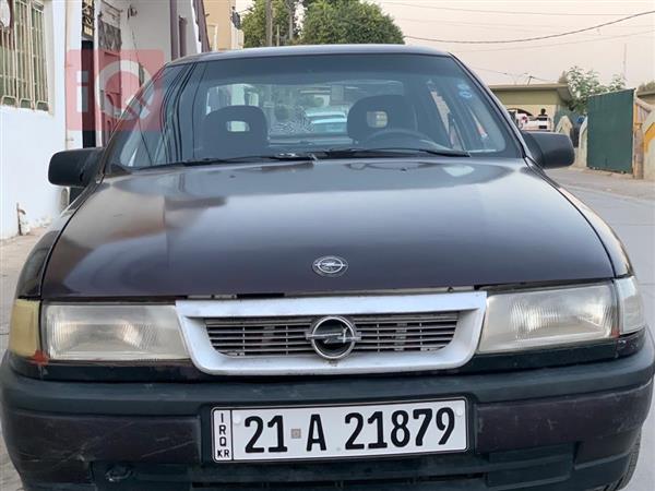 ئۆپڵ ڤێکترا 1990 بۆ فرۆشتن لە عێراق - کەرکووک